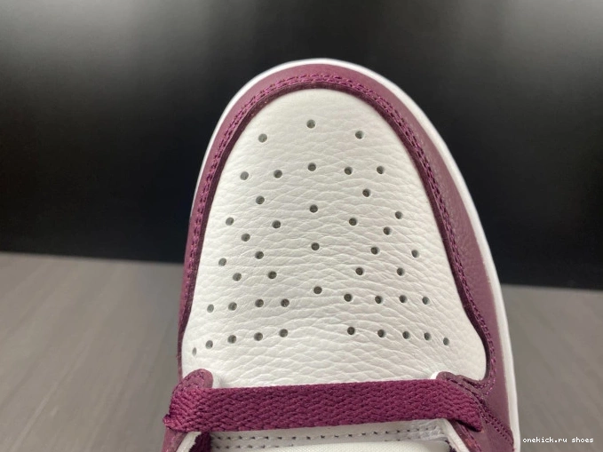 Cheap Jordan Air 555088-611 High OG Bordeaux 1 0822